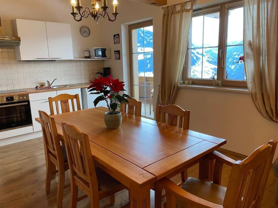 Ferienhaus Zillertal Panorama Blick Balkon Sauna Zellberg Eksteriør billede