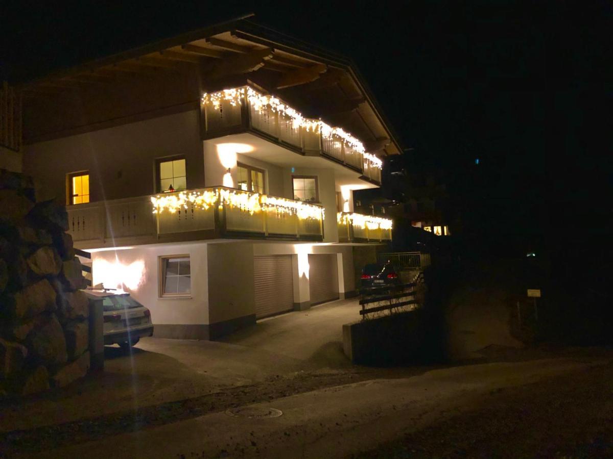Ferienhaus Zillertal Panorama Blick Balkon Sauna Zellberg Eksteriør billede
