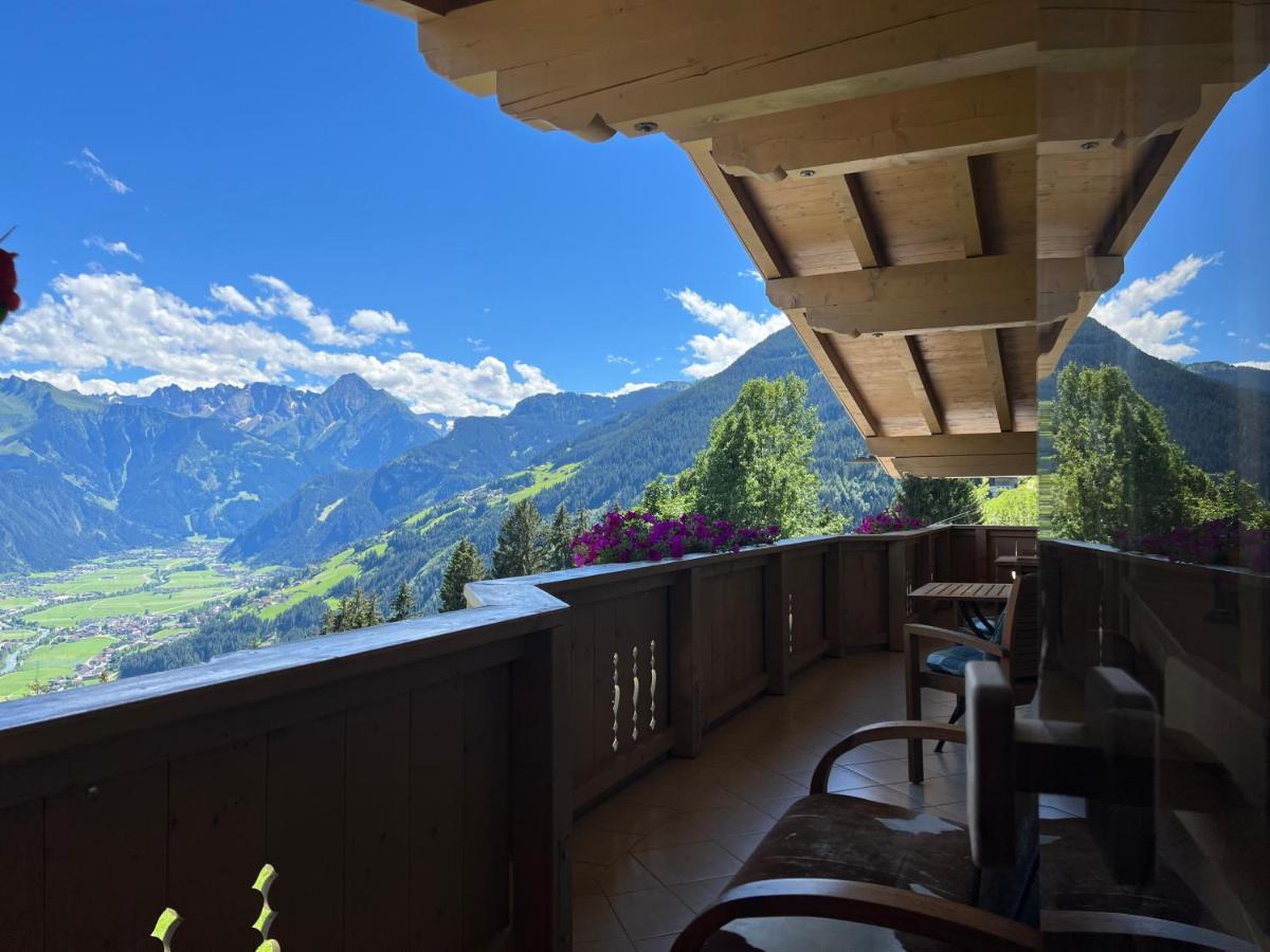 Ferienhaus Zillertal Panorama Blick Balkon Sauna Zellberg Eksteriør billede